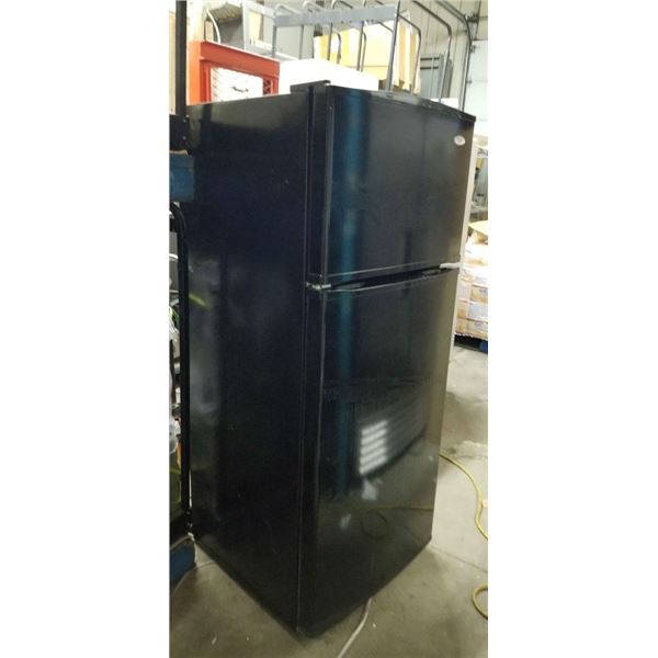 Black fridge Used ! Tested working cold !