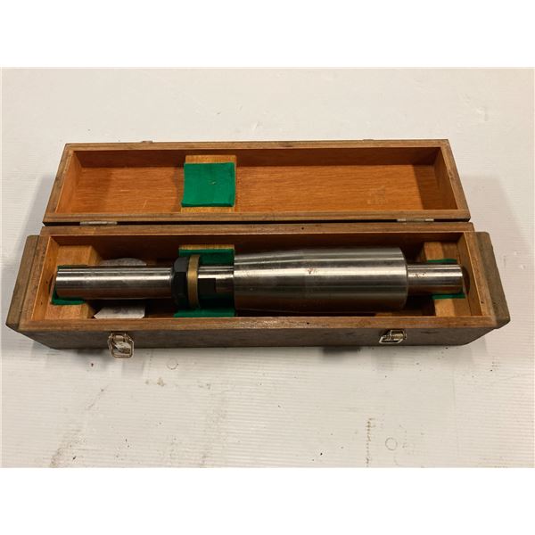 1.5" Arbor Tool Holder