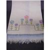 Image 1 : SATIN STITCH EMBROIDERY GUEST TOWEL #2305087