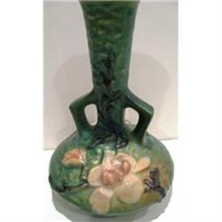 Roseville Green Magnolia Vase #2318190