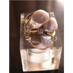 Diamond Spray with Natural Baroque Pearl #2337883