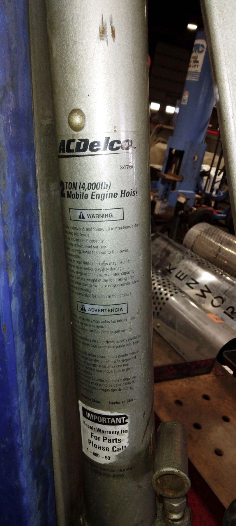ACDELCO 2 TON FOLDING MOBILE ENGINE HOIST