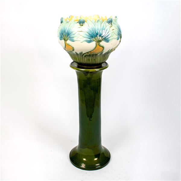Burmantofts Faience Majolica Jardiniere with Pedestal Stand