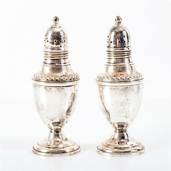 Rogers Sterling Weighted Reinforced Salt And Pepper Shakers