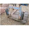 Image 2 : PAIR OF FORKS FOR 3 POINT HITCH