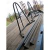 Image 1 : METAL TRAMPOLINE FRAME AND MATT