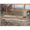 Image 1 : PALLET OF ASST. PLYWOOD PIECES