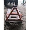 Image 2 : SET OF 3 POINT HITCH FORKS