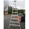 Image 1 : 9' ALUMINUM ORCHARD LADDER