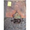 Image 2 : TRIPOD STAND WITH PIPE VICE