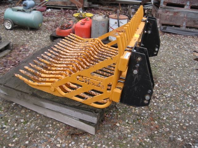 HEAVY DUTY FRONT END LOADER ROCK RAKE SCOOP/BUCKET
