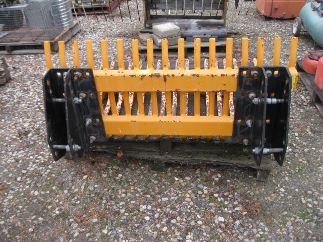 HEAVY DUTY FRONT END LOADER ROCK RAKE SCOOP/BUCKET