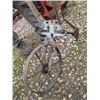 Image 2 : PUSH TYPE GARDEN CULTIVATOR