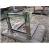 Image 2 : 3 POINT HITCH SET OF FORKS