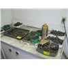 Image 1 : NUTS AND BOLTS