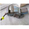 Image 1 : RECORD 4" BENCH VICE