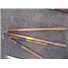 Image 1 : 2 WOOD HANDLED PRUNNERS