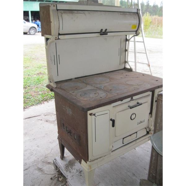 ANTIQUE LASALLE ENAMELLED WOOD COOK STOVE