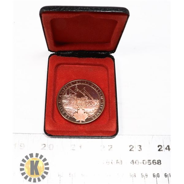 ROYAL WILLIAM PADDLE BOAT MEDALLION IN CASE