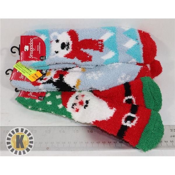 FOUR NEW SUPER SOFT WOMENS CHRISTMAS THEME