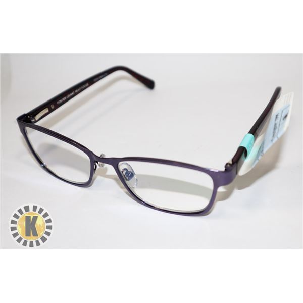 PAIR OF FOSTER GRANT EYEGLASSES +2.75