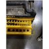 Image 3 : 3 PARTIAL SOCKET SETS