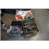 Image 1 : 3 BOXES OF WORK GLOVES, LIGHT UP TSHIRT AND CAMO HATS