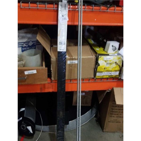 2 LARGE TIRE WRENCHES, 2 6FT LENGTHS OF REDI ROD AND BASE MOUNT GARAGE DOOR BOTTOM