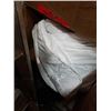 Image 2 : 3 KING SIZE MATTRESS HEATING PAD WORKING AND STORE RETURN SHELF