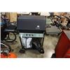 Image 1 : BROIL MATE PROPANE BBQ WITH COVER AND TANK