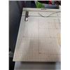 Image 3 : BOSTON 2658 PAPER CUTTER