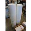 Image 2 : 37 FOOD GRADE 10 LITER BUCKETS WITH LIDS