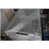 Image 2 : PALLET OF 32" X 52" PALLET RACKING GRATE