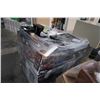 Image 8 : PALLET OF DEFECTIVE STORE RETURN ITEMS