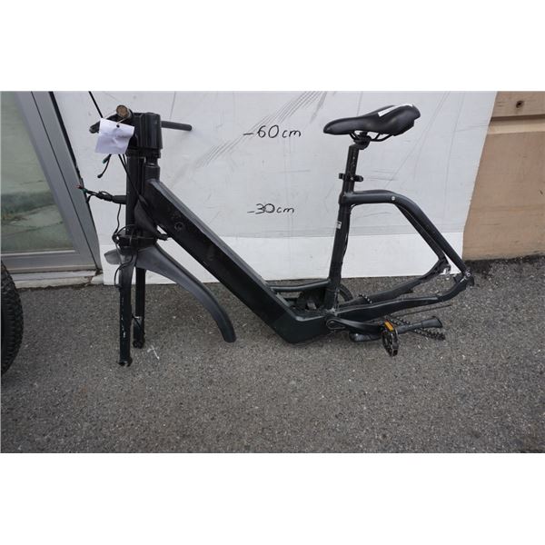 ELECTRIC BIKE FRAME BLACK - NO BATTERY