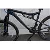 Image 2 : BLACK NO BRAND BIKE