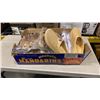 Image 1 : 6 PAIRS NEW SIZE 49 GARDEN CLOGS