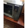 Image 4 : BLACK LG MICROWAVE