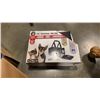 Image 2 : HAPPY LIGHT COMPACT ENERGY LAMP, SHERPA PET CARRIER, WEISER LOCK AND KNOB SET, ALLADIN LUNCH BOX, WA