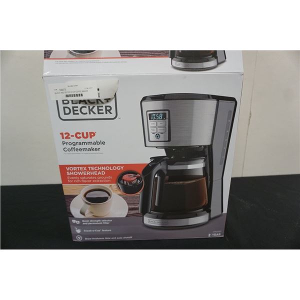 BLACK AND DECKER 12 CUP COFFEE MAKER TESTED AND WORKING