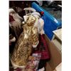 Image 3 : BOX OF CRANBERRY POINSETTIAS, AND CHRISTMAS FIGURES