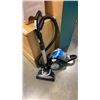 Image 1 : BISSELL POWERFORCE CANNISTER VACUUM WORKING