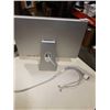 Image 2 : APPLE CINEMA DISPLAY MONITOR