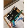 Image 2 : 3 NEW THROWING KNIVES AND HOLD PEAK INFRARED THERMOMETER