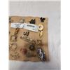 Image 4 : LOT OF PINS AND BROOCHES