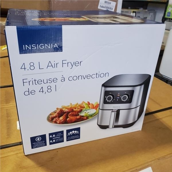 INSIGNIA 4.8L AIR FRYER IN BOX TESTED AND WORKING