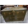 Image 2 : METAL STORAGE TRUNK