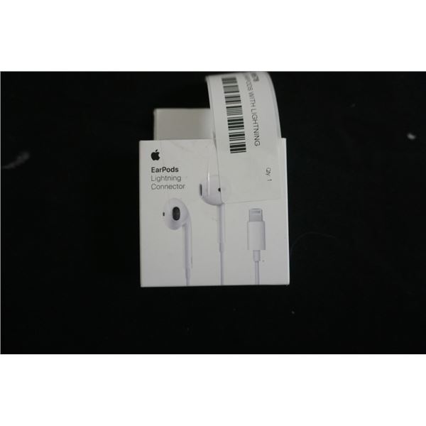 APPLE EARPODS WITH LIGHTNING CONNECTOR - TESTED WORKING, RETAIL $25