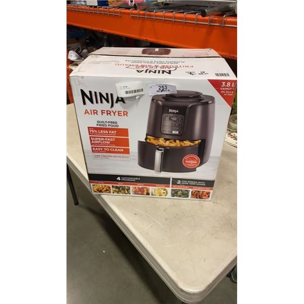 NINJA AIR FRYER