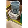Image 3 : 2 MAXWELL WILLIAMS BOWLS, 8 LIFE AT HOME CHRISTMAS PLATES, SNOW GLOBE AND 2 PLANTERS